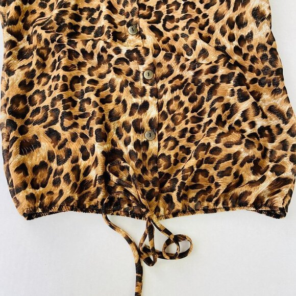 ✨2/$20✨ Jacaranda Tiger patterned blouse with gold threading Size Medium - Picture 6 of 9